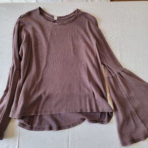 bp, Purple long bell sleeve top, Size S